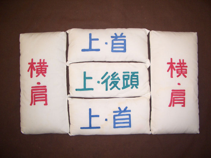 オーダー枕　サンプルを用い構造を説明します