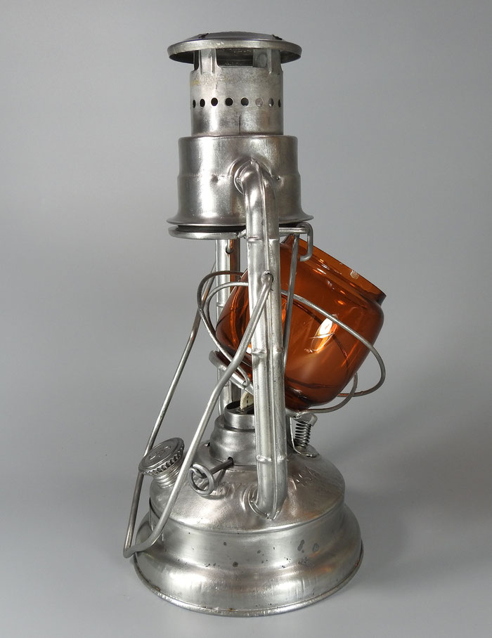 ASA 682-BundZB Kerosene Lantern