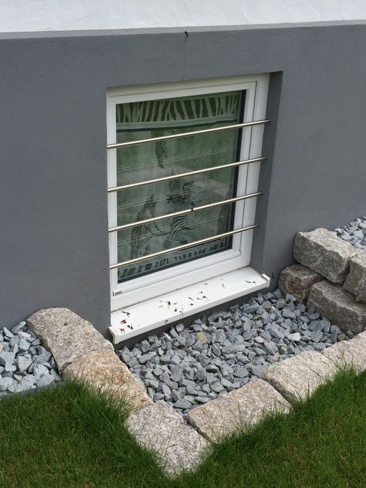 Fenstergitter, Edelstahl-Rundstäbe