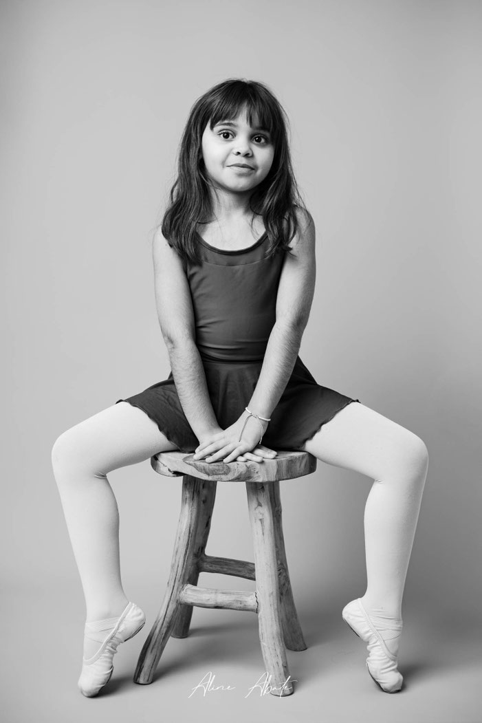 séance photo petite sœur danseuse – studio Dourlers