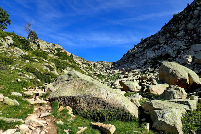 Vers le Col de Madamète (2509m)..