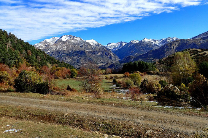 Avant de faire demi-tour, panorama vers Panticosa.