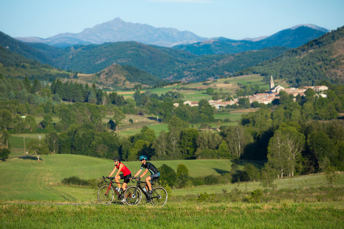 Cyclo en Pyrénées Audoises - Rodome et le Plateau de Sault ©Raphael Kann