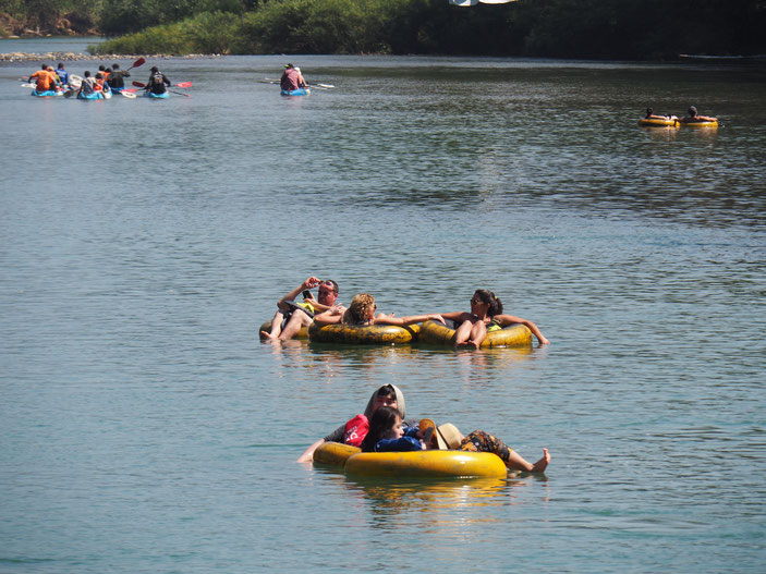 Tubing: Der Hit in Vang Vieng