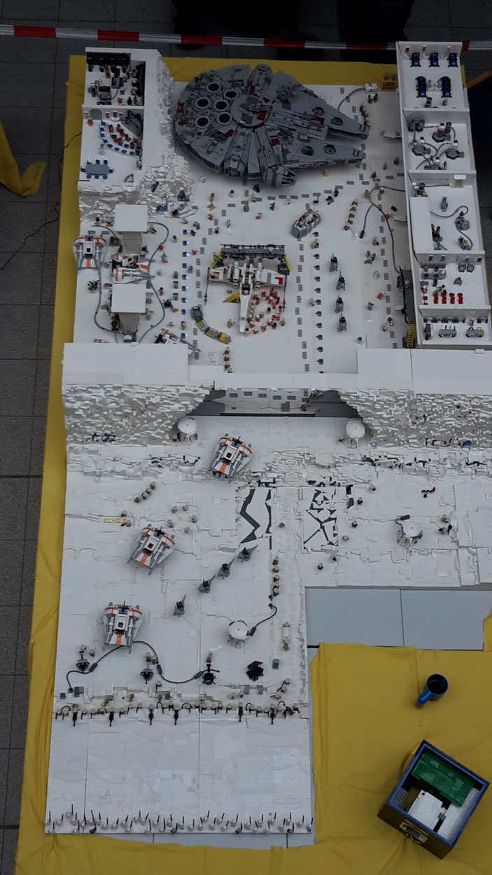 LEGO Star Wars Rebellen Echo Basis auf Hoth