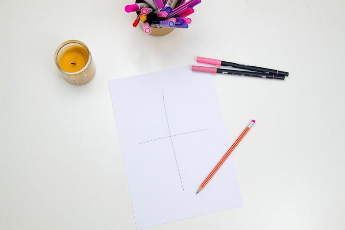 Anleitung um Letteringsprüche zu gestalten: Schritt 1 - Kreuz aufzeichnen