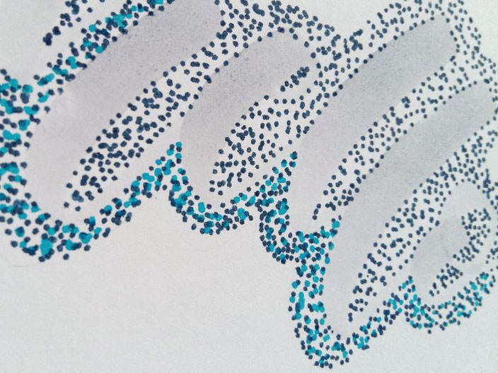 Anleitung für ein spezielles Lettering: viele Punkte setzen um deinem Handlettering das gewisse Etwas zu verleihen