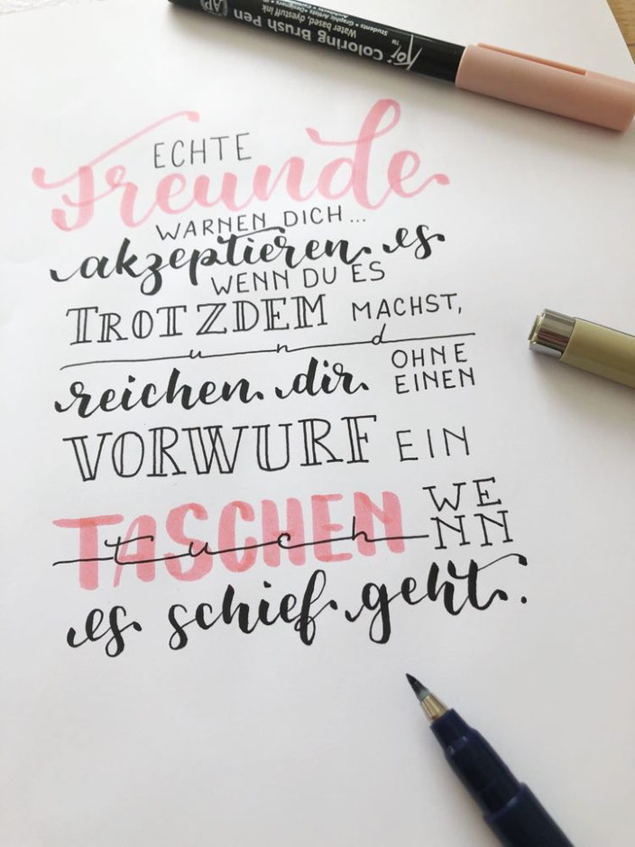 Handlettering Spruch über echte Freunde
