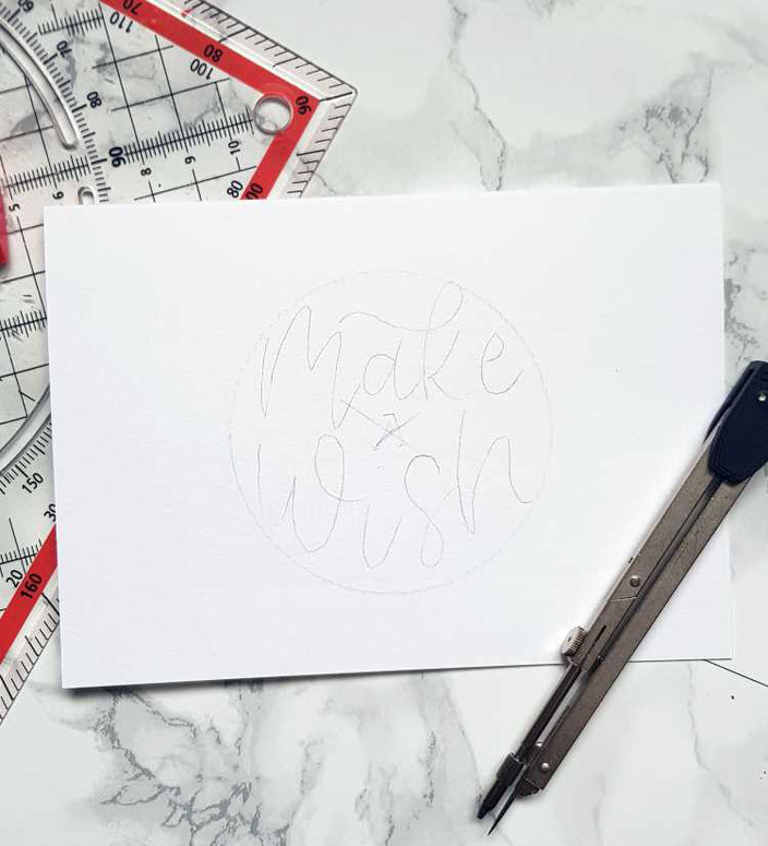 Make a wish: Gestalte so einfach deine eigene Geburtstagskarte mit Handlettering (Schritt 1: vorzeichnen)