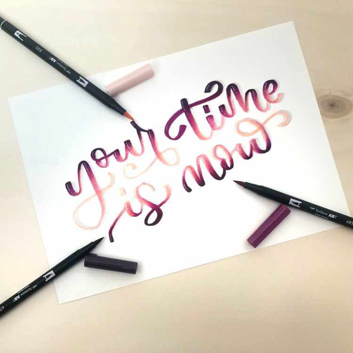 your time is now - Lettering mit Farbverlauf Blending