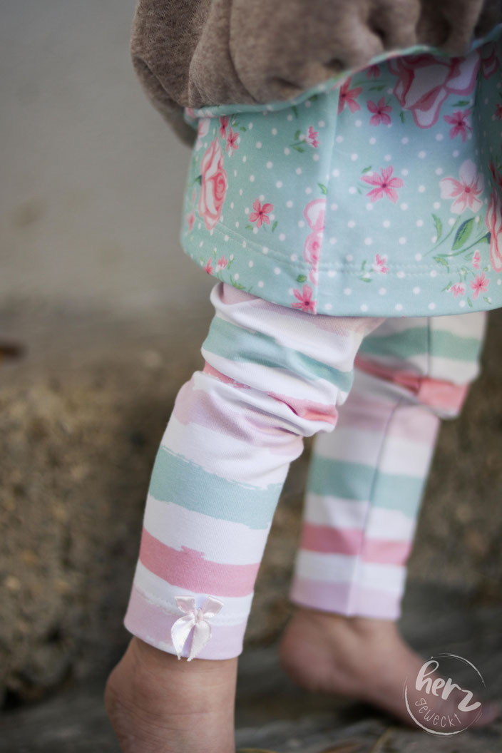 Leggins, Sommerkleidchen zum Knoten und ein Ballon-Jäckchen Jumi