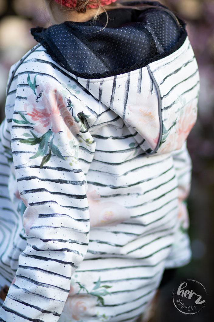 Softshelljacke Flowerlove - Cozy von Kullaloo