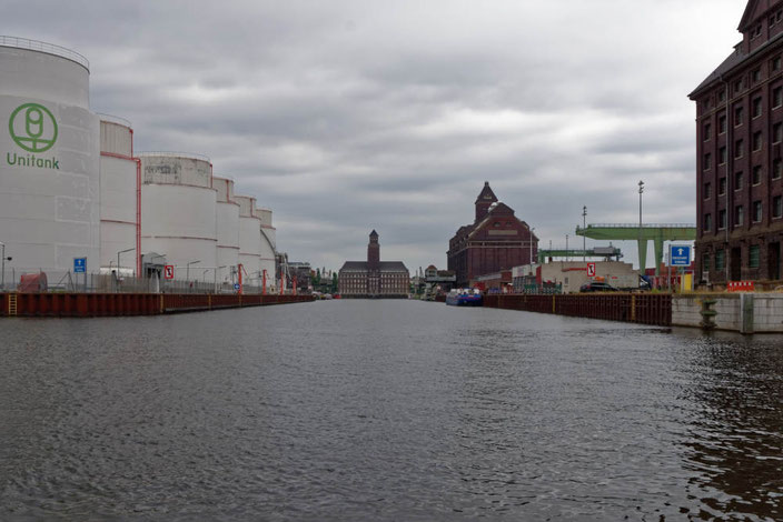 Beim Berliner Westhafen