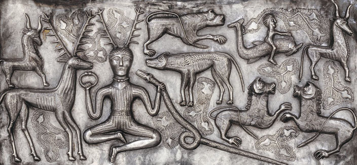 Foto de una de las placas interiores del Caldero de Gundestrup, Dinamarca. (Aprox. 2000 años de antigüedad).