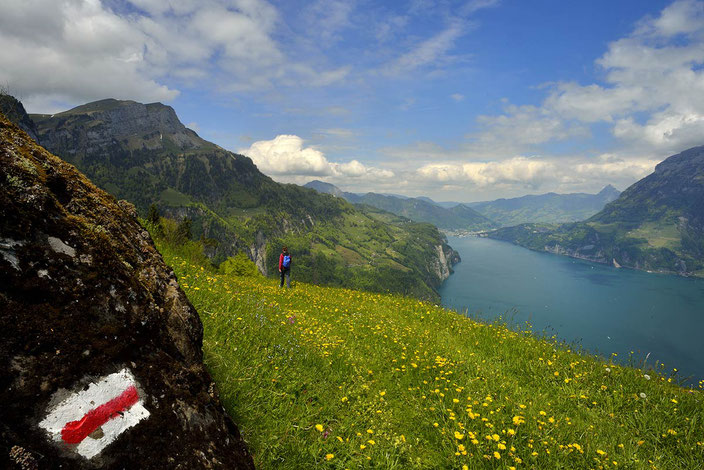 Weitwandern ohne Gepäck im Urnerland: Urner Höhenwege