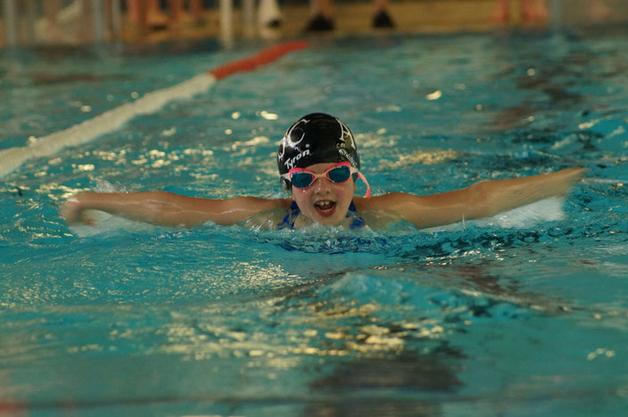 Alessia DiNuzzi schwimmt kraftvoll und offensichtlich auch freudig. Fotos: Imke Grantz