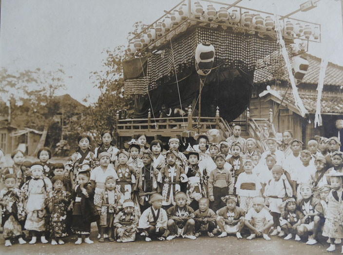 本行徳二丁目の山車（昭和8年）