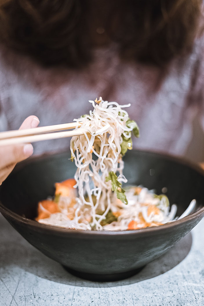 Glass noodle salad with tofu