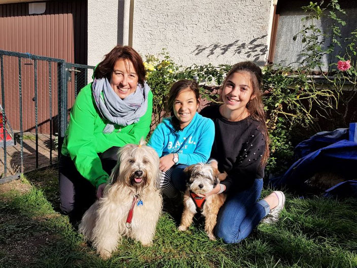 Ida mit Mama Fiona und ihren neuen Besitzern Familie Türk - 02.11.2018