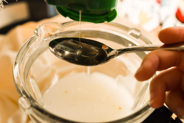 So einfach kannst du Hafermilch selbst machen | Vegane Alternativen selber machen Part 1 Foto: RiekesBlog