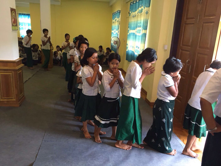 支援しているミャンマー・ラカイン州の孤児院兼寺院学校の様子（２０１８年秋撮影）