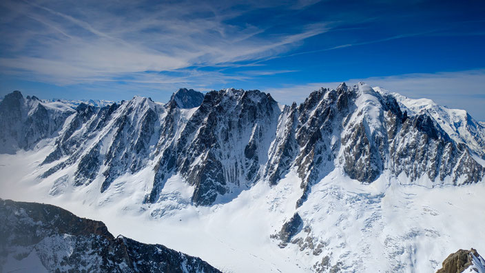 Chamonix, le Tour, Aiguille du Chardonnet, Goulotte Escarra, Escarra Gully, Nordwand, North face, REFUGE ALBERT 1ER