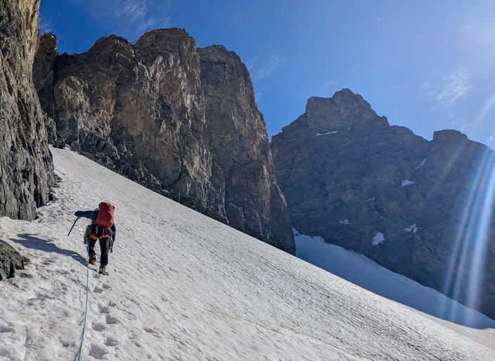 Grand Pic de la Meije, Traversée de la Meije, Téléphérique des Glaciers de la Meije (Gare de Peyrou d' Amont), Refuge du Promontoire, les Enfetchores, Mejie, Überschreitung Barre des écrin, écrinmassiv, La Grave