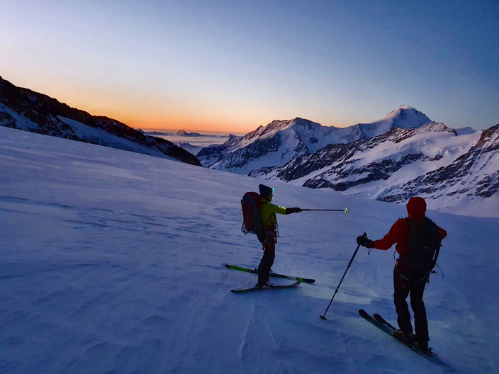 Berglihütte, Jungfrau, Skihochtouren, Schweiz, Jungfraugebiet, Walcherhorn, Mönchsjoch, Aletschgletscher, Louwitor, Mönchsjoch, Lötschenlücke, Lötschental, Blatten, Jungfraugebiet, Berneroberland, Rottalsattel, Ewigschneefäld, Ewigschneefeld