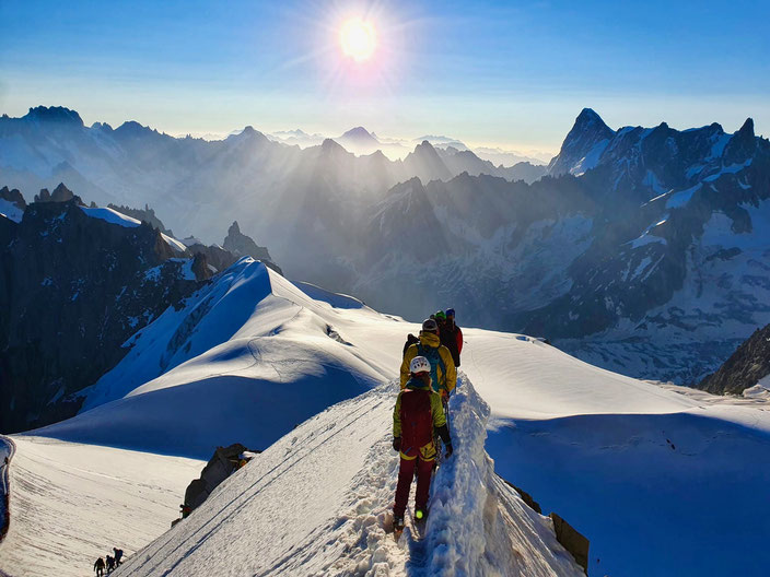 klettern, Mehrseillängen, Chamonix, Mont Blanc, Trad, Granit, Aiguille du Midi, Rébuffat, Bacquet-Rébuffat