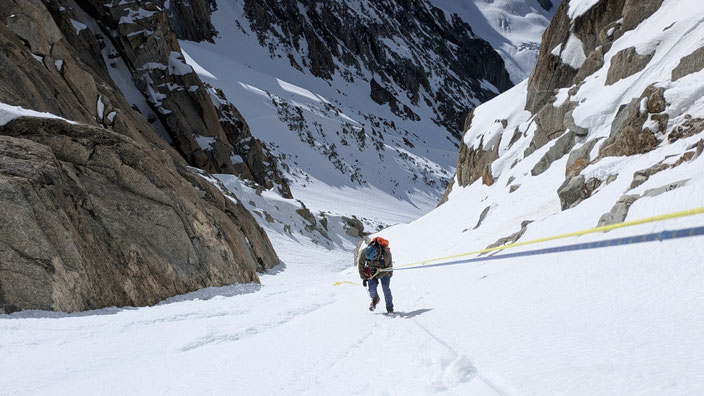 Hochtouren, Mont Blanc, Chamonix, Les Droites, Normalweg, Ostpfeiler, Couvercle, Mer de Glace Montenvers, Südwestcouloir