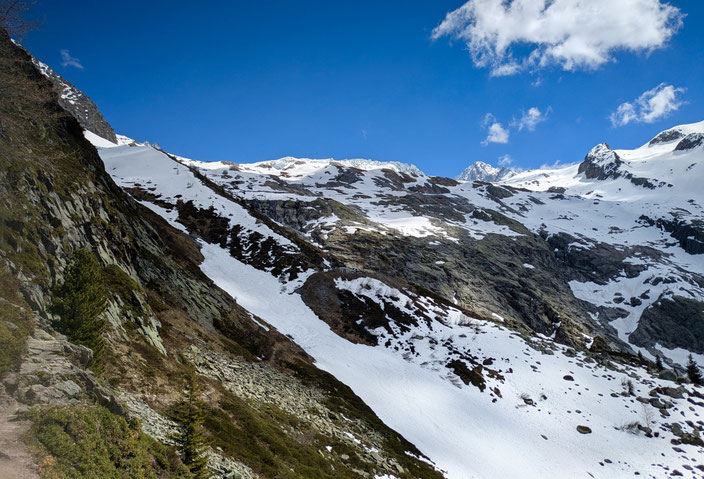 Chamonix, le Tour, Aiguille du Chardonnet, Goulotte Escarra, Escarra Gully, Nordwand, North face, REFUGE ALBERT 1ER