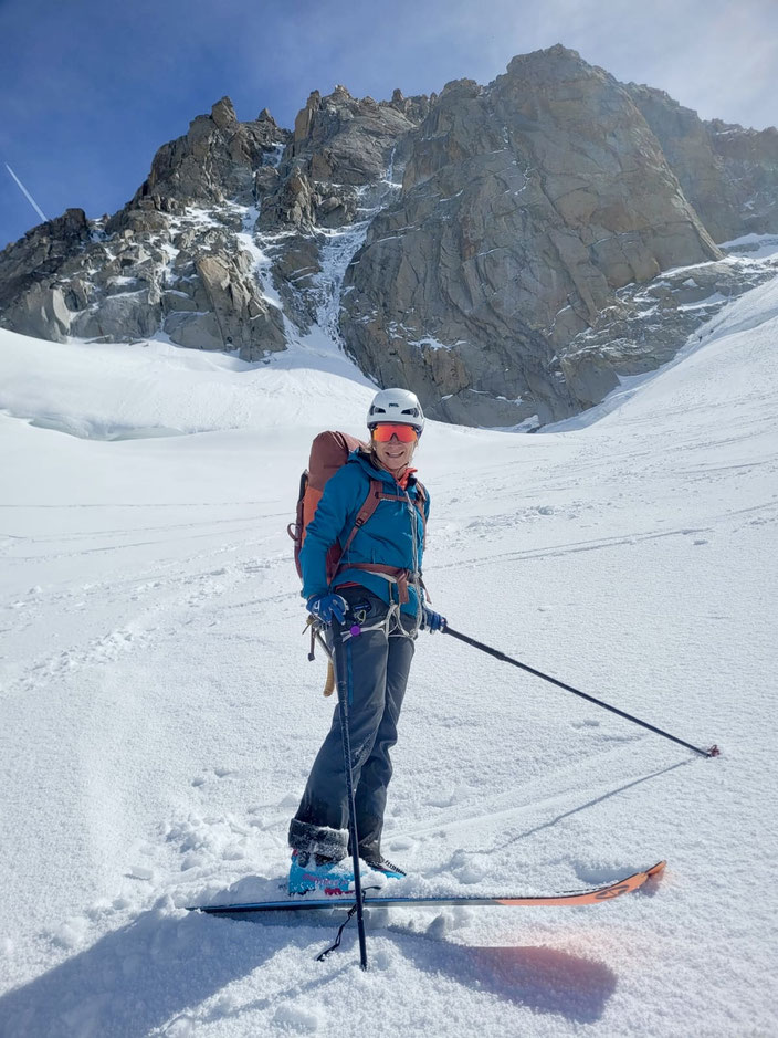 Chamonix, le Tour, Aiguille du Chardonnet, Goulotte Escarra, Escarra Gully, Nordwand, North face, REFUGE ALBERT 1ER