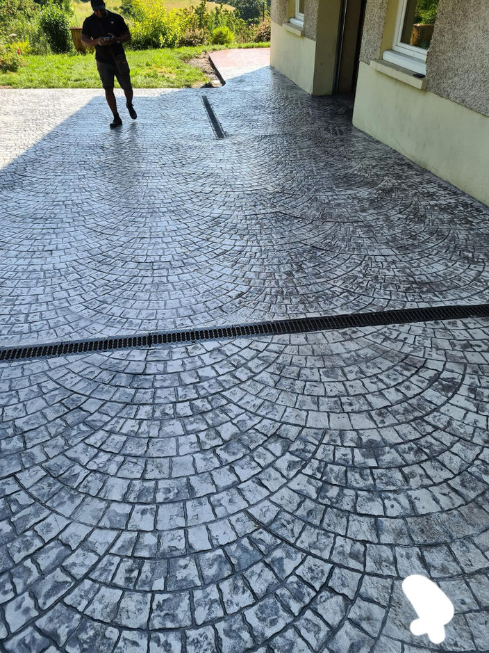 beton amprentat și elicopterizat Câmpina-Prahova