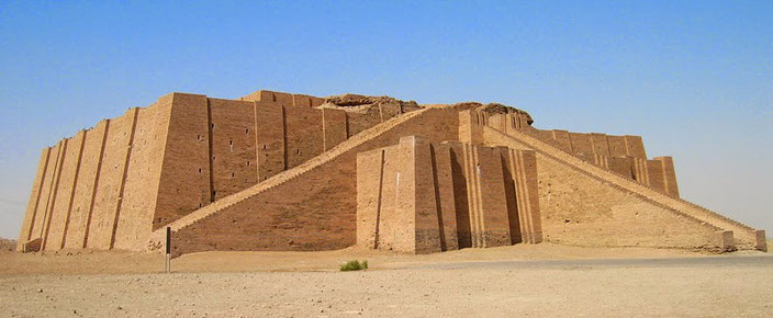 Ruïnes del Zigurat d'Ur, (2100 a.C) 