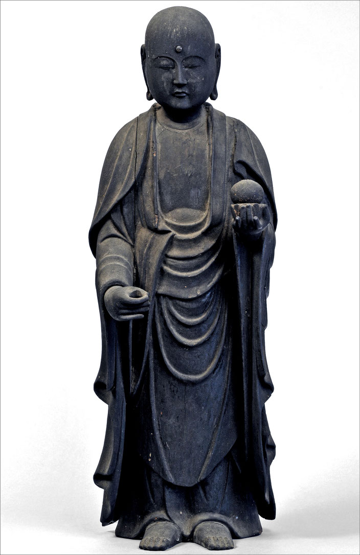 Buddhist monk Jizō Bosatsu, Japan • Wood, glass, copper • Kamakura Period (12th-14th c.) • H. 53,7 cm • Private collection