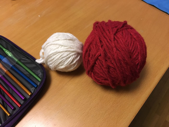 Die Wollknäuel der Haube