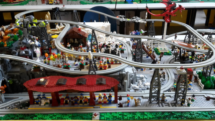 LEGO Monorail Geisterbahn MoRaSt Freizeitpark Star Wars