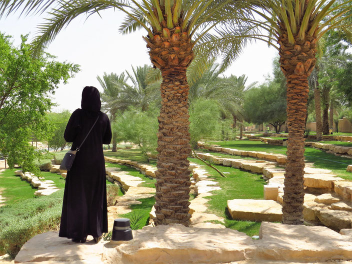 In Riad gibt es viele Parkanlagen, Oasen und Wasserkanäle