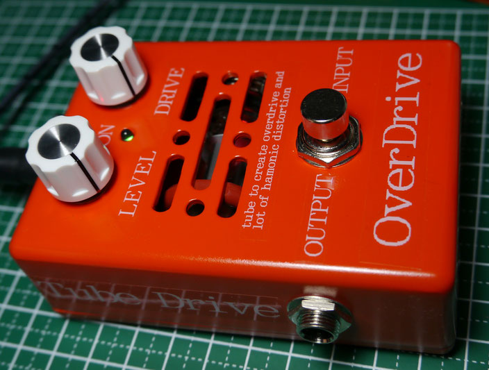 DIY Vacuum Tube Overdrive Pedal - high voltage tube drive pedal 真空管オーバードライブエフェクター自作