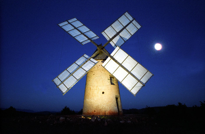 Le moulin mis en lumière