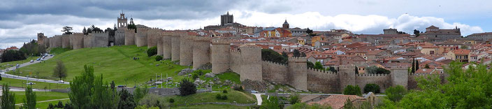 Avila hat eine beeindruckende Stadtmauer