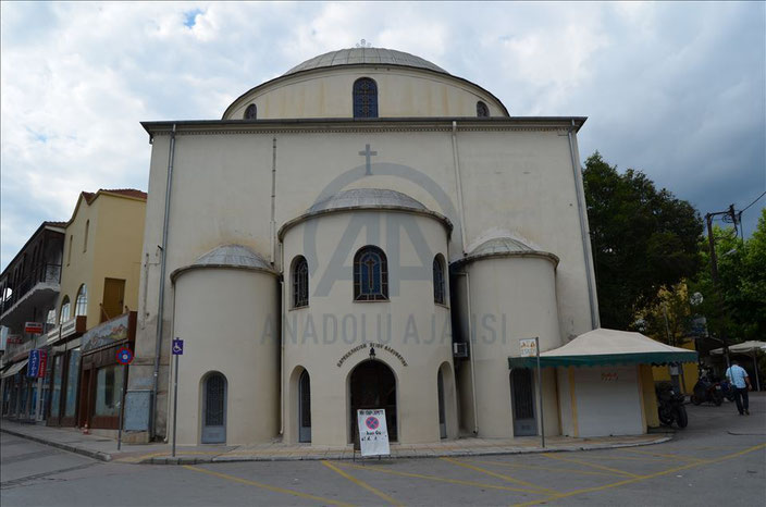 Nekadašnja džamija Yildirim Bayazit, Drama u Grčkoj