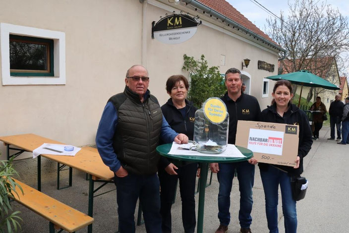 Spendenaktion vom Weingut Kaindl-Maurer aus Stoizendorf :)