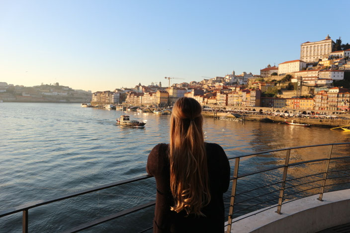 Kurz vor dem Sonnenuntergang - Blick auf Porto
