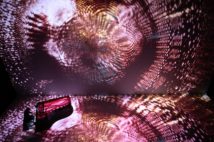 ©CHROMA, Konstantin Semilakovs & Daniel Oliver Moser, Ars Electronica, vog.photo