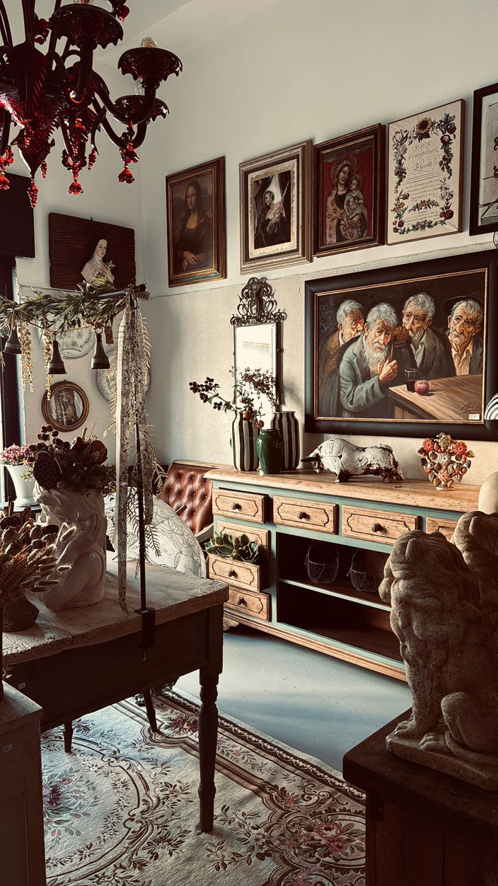 Antiquariato & Restauro