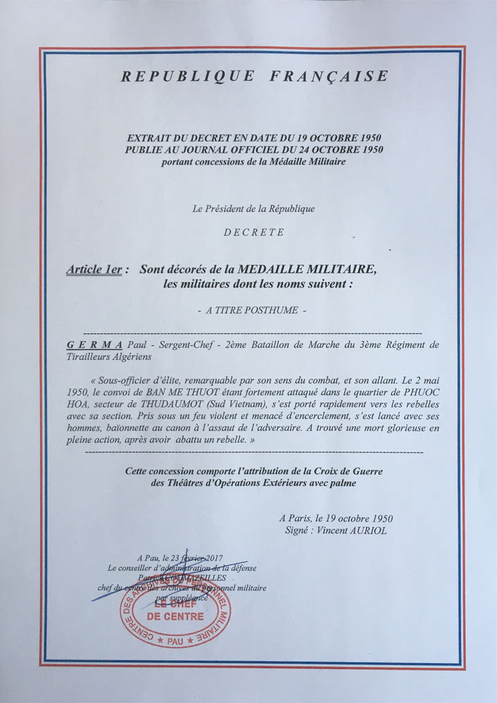 Ce document est une copie signé du chef de centre des archives le document original est concervé aux archives est signé de la main du président de la République Vincent AURIOL