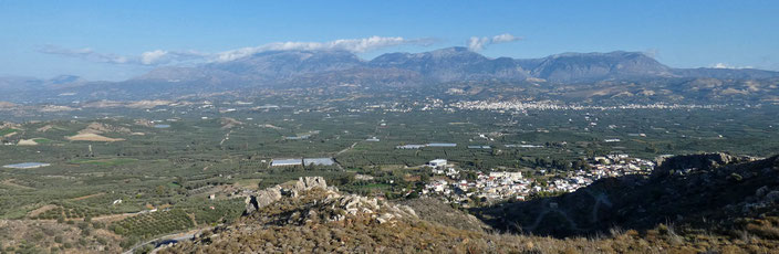 Kreta - Ebene mit Olivenplantagen bei Moires