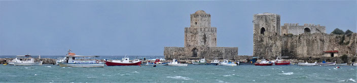 Venezianische Festung und Leuchtturm in Methoni