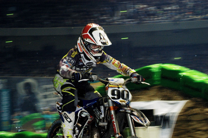 Der neue SX3 - Champion Justin Trache!